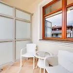 Apartamento Almond - Neptun Park Jelitkowo By Oneapartments