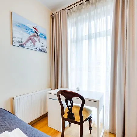 Almond - Neptun Park By Oneapartments *